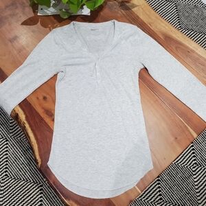 GAPBODY Curved Trim Henley Long Sleeved Top Womens